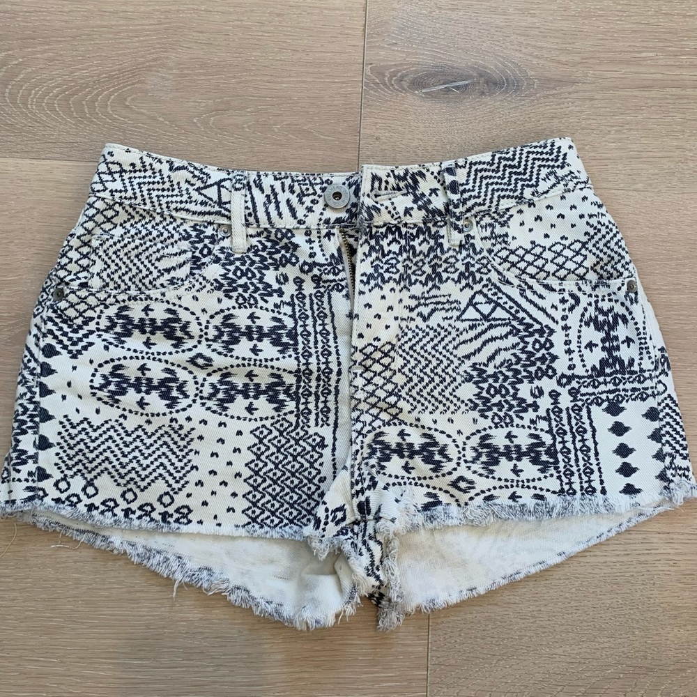 Bullhead high rise denim short